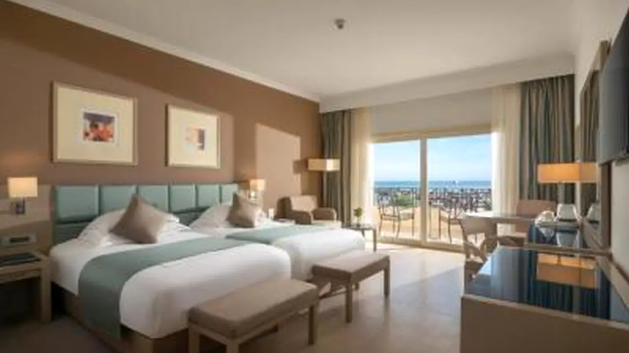 الفندق كليوباترا لوكشورى ريزورت - مكادي باي